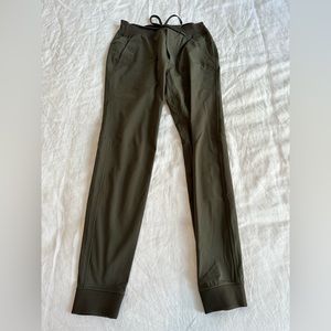 Men’s Lululemon ABC Warpstreme joggers size M